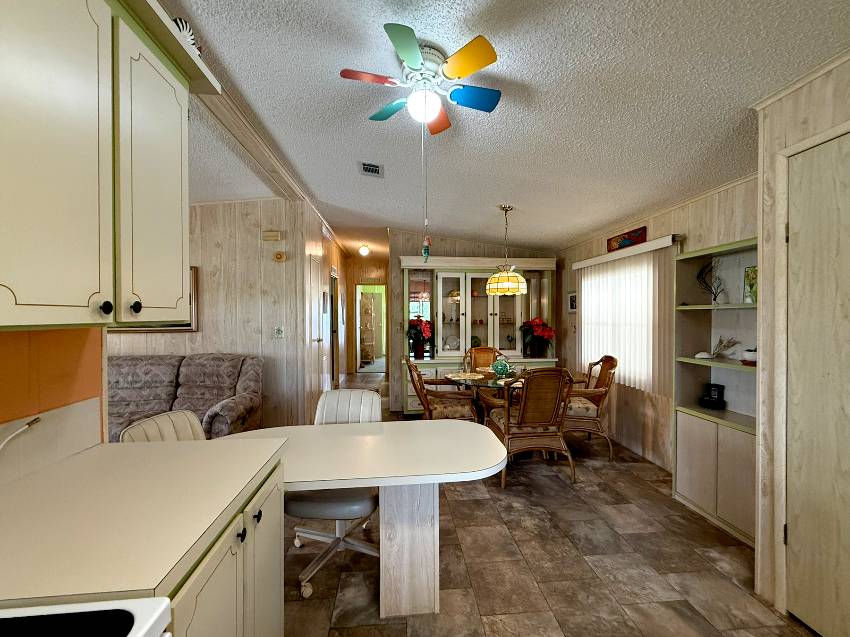 10 Moss Ct a Palmetto, FL Mobile or Manufactured Home for Sale